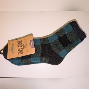 Northeast Outfitters Plaid Cabin Socks - Teal & Black